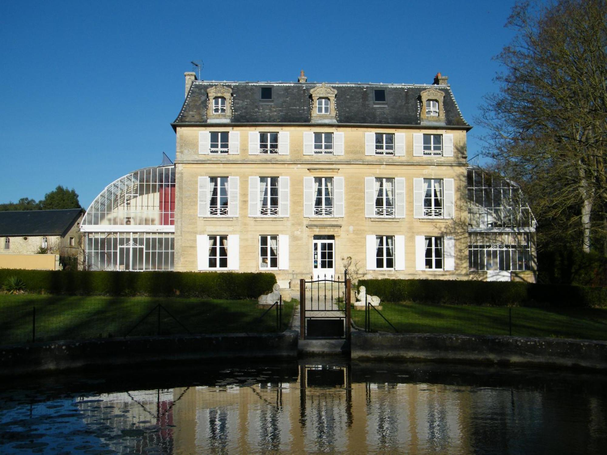 Chambres D'Hotes Chateau De Damigny Saint-Martin-des-Entrées Eksteriør bilde